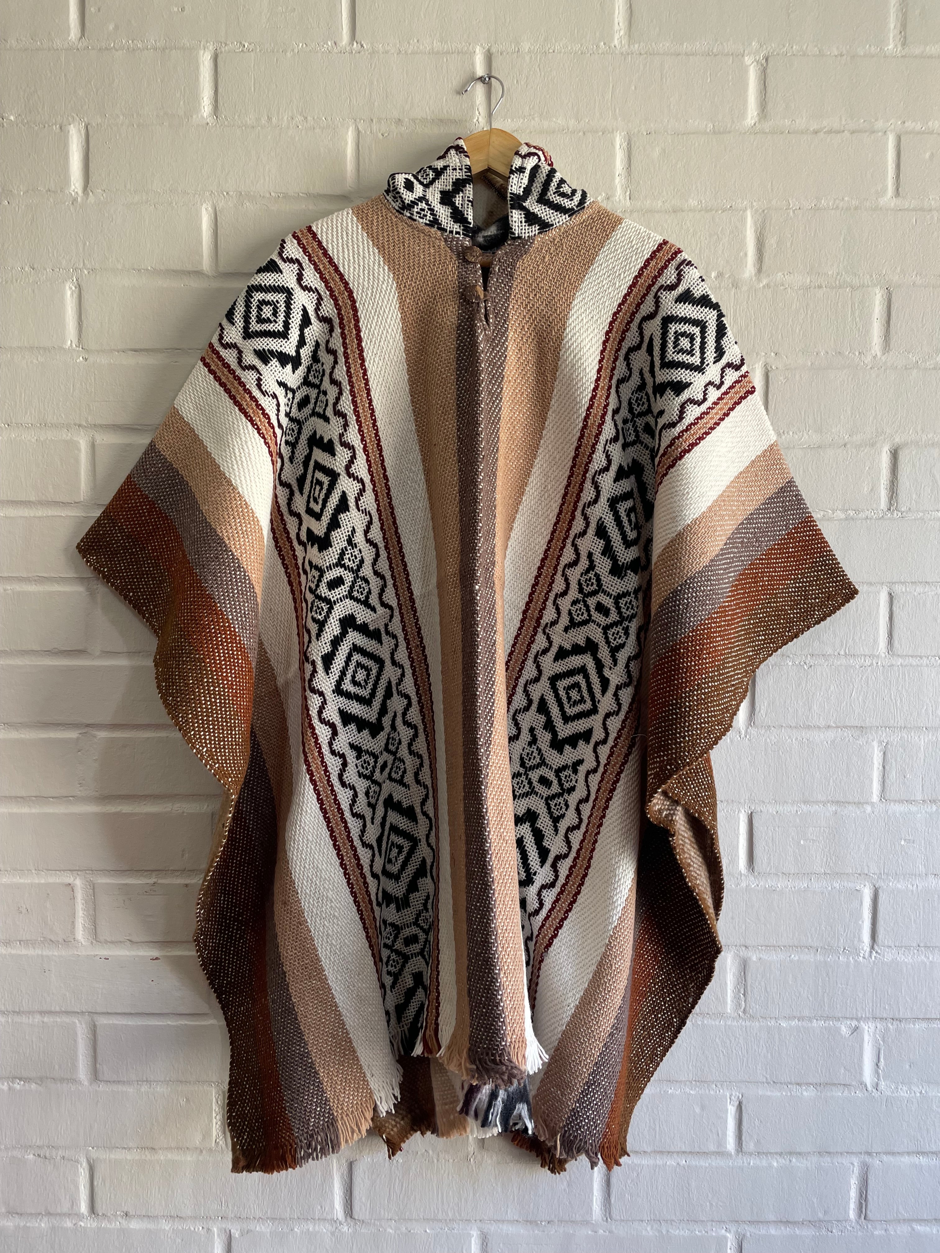 PONCHO DE OVEJA “CAMINANTE”