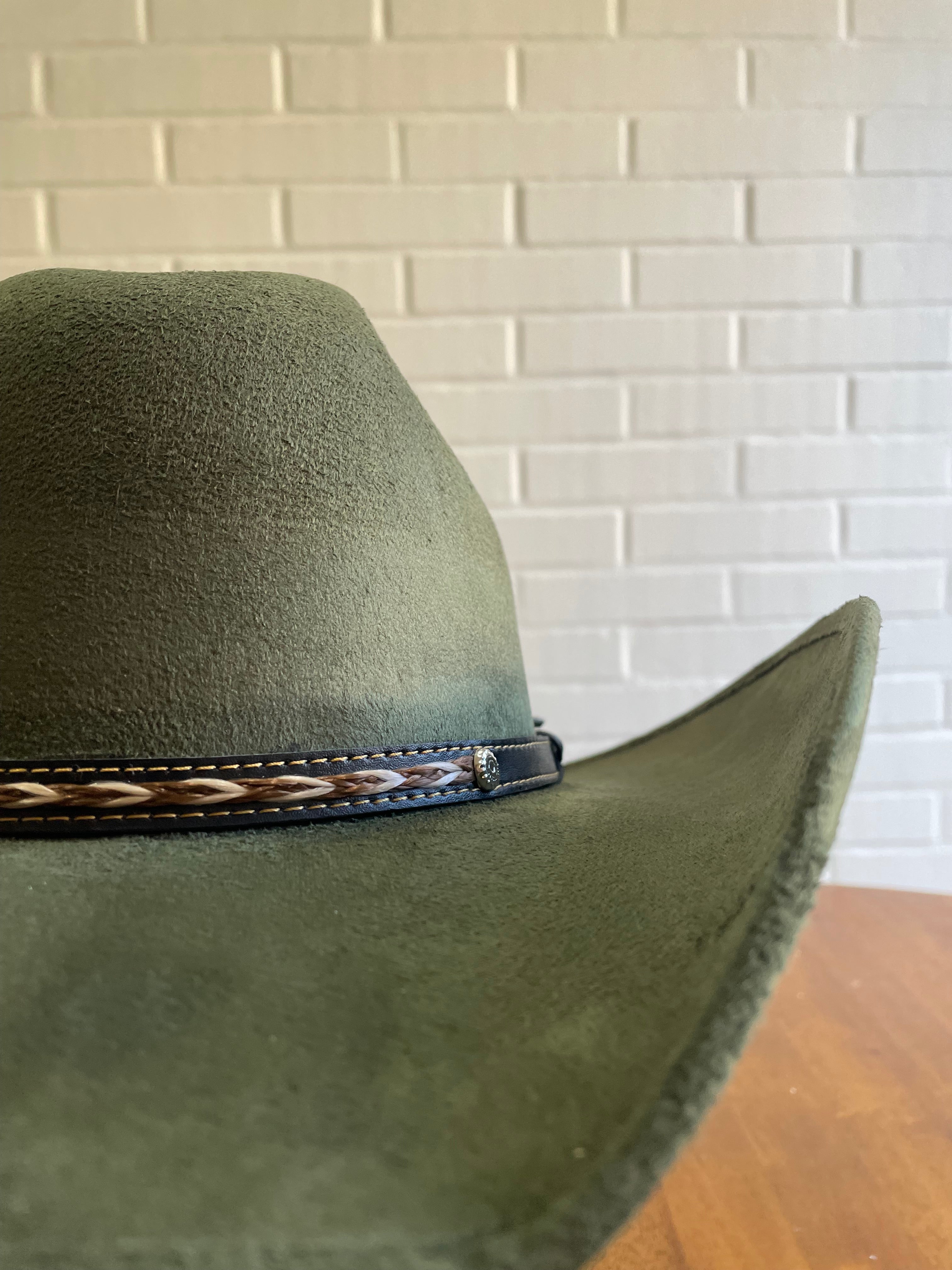 SOMBRERO DE PATRON VERDE OLIVA