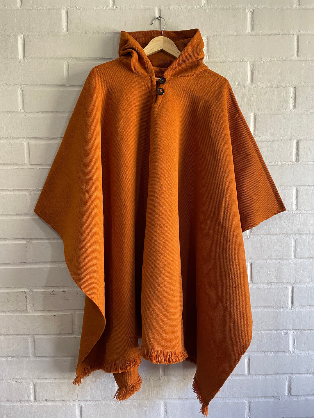 PONCHO DE ALPACA “ARCILLA”