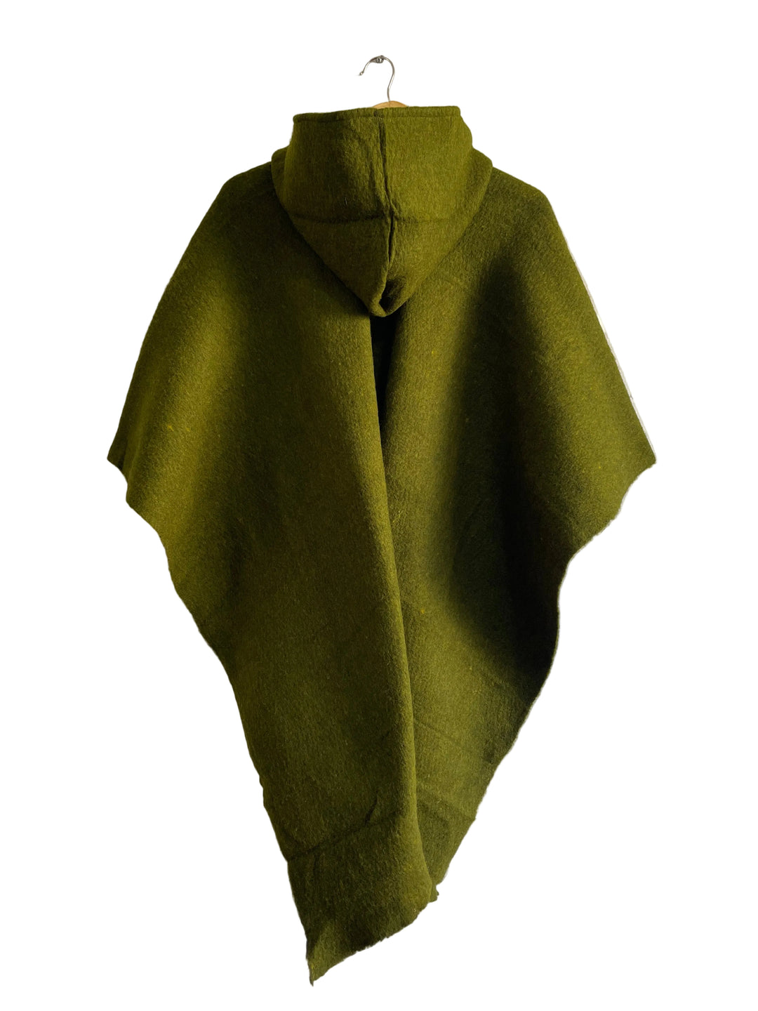 PONCHO DE OVEJA “BOSQUES DE VALDIVIA”