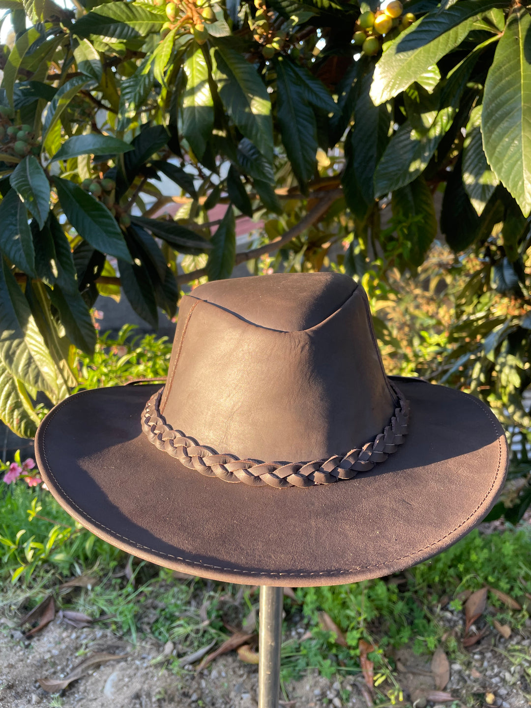 SOMBRERO DE CUERO AÑEJADO