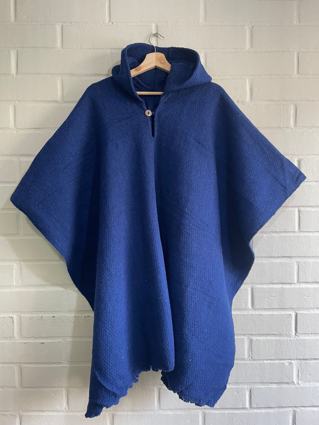 PONCHO CLÁSICO ANDINO “AZUL PATAGONIA”