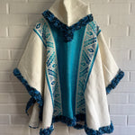 PONCHO LINDEZA CORAZONES DE HIELO