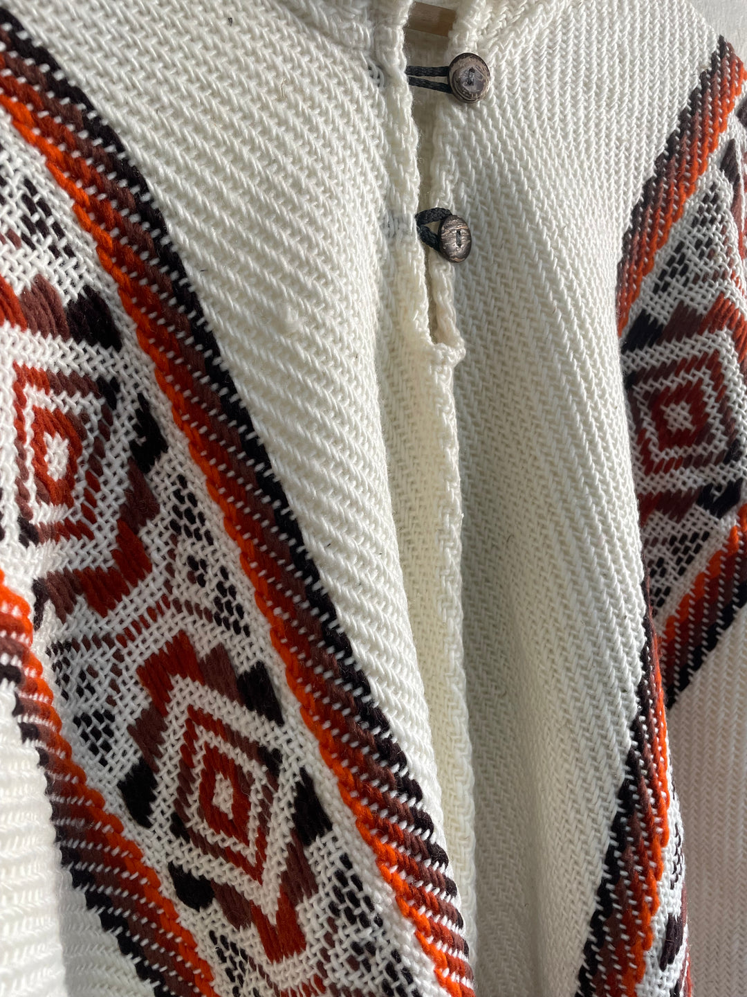 PONCHO DE OVEJA “CLARIDAD ANDINA”