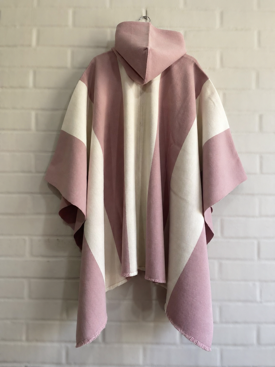 PONCHO DEL VALLE SERENA l ALPACA Y LANA PREMIUM