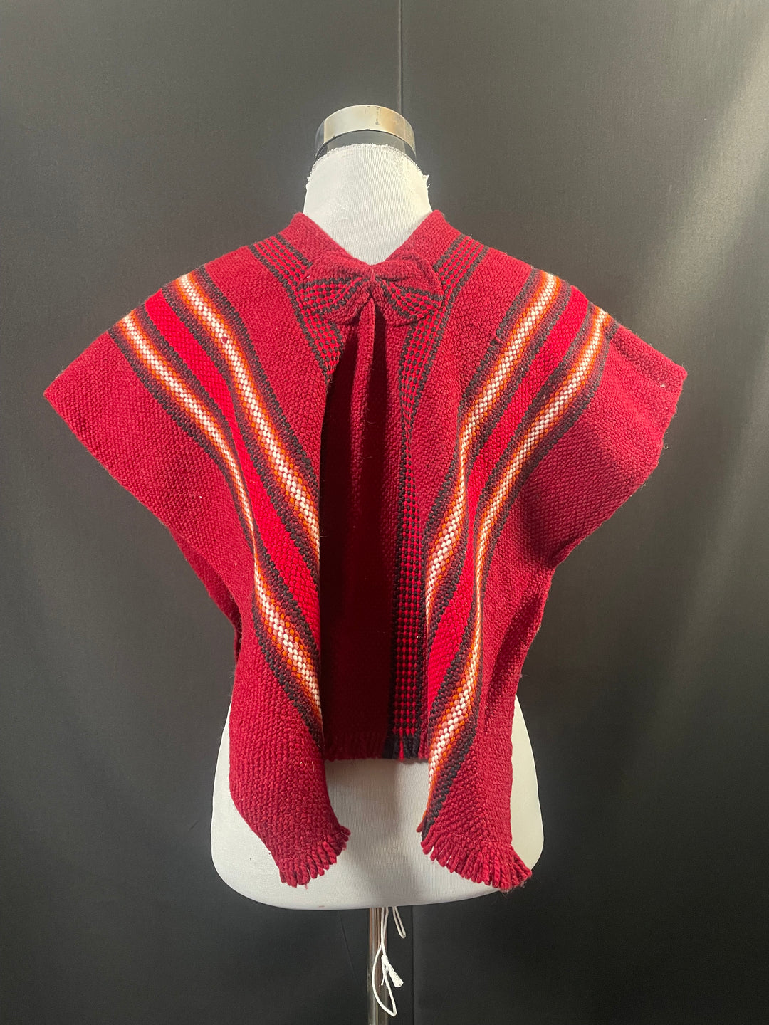 PONCHO DE OVEJA ROJO “PATRONCITO” TALLA 4