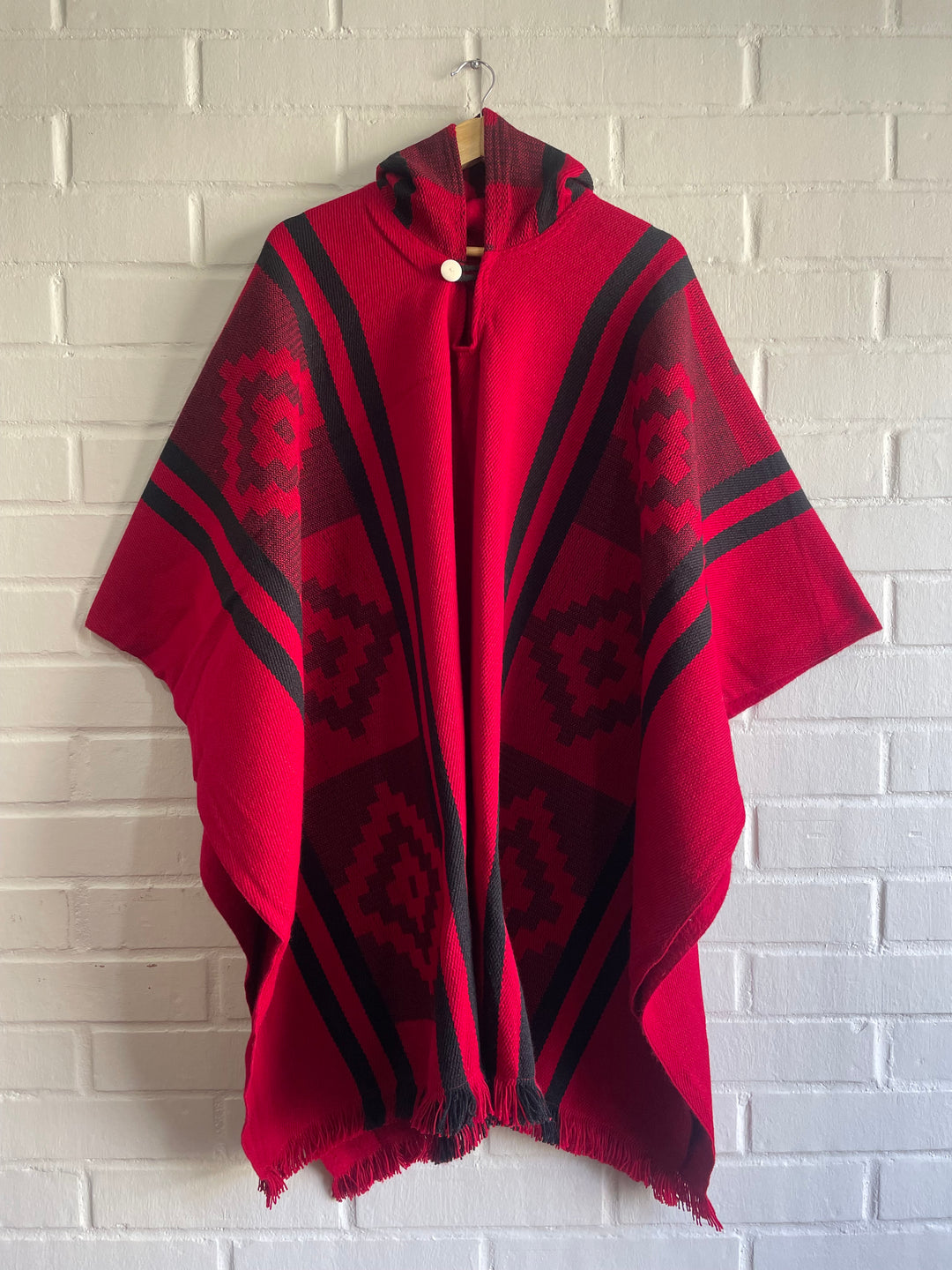 PONCHO ARAUCANO DE ALPACA "FUERZA DEL PILLAN"