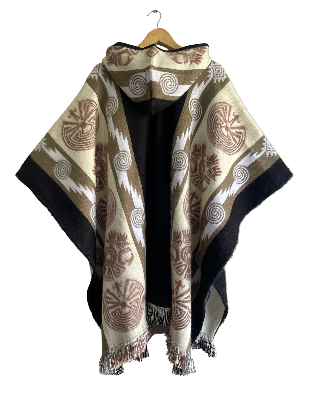 PONCHO CACIQUE ESPÍRITU DE LA TIERRA