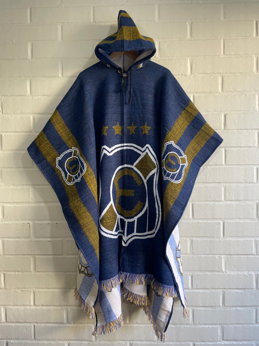 PONCHO EVERTON