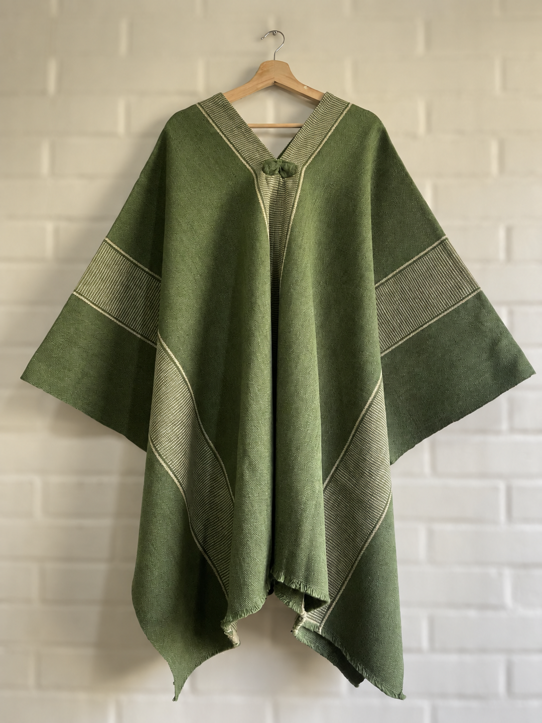 PONCHO DEL VALLE RAÍZ l ALPACA Y LANA PREMIUM