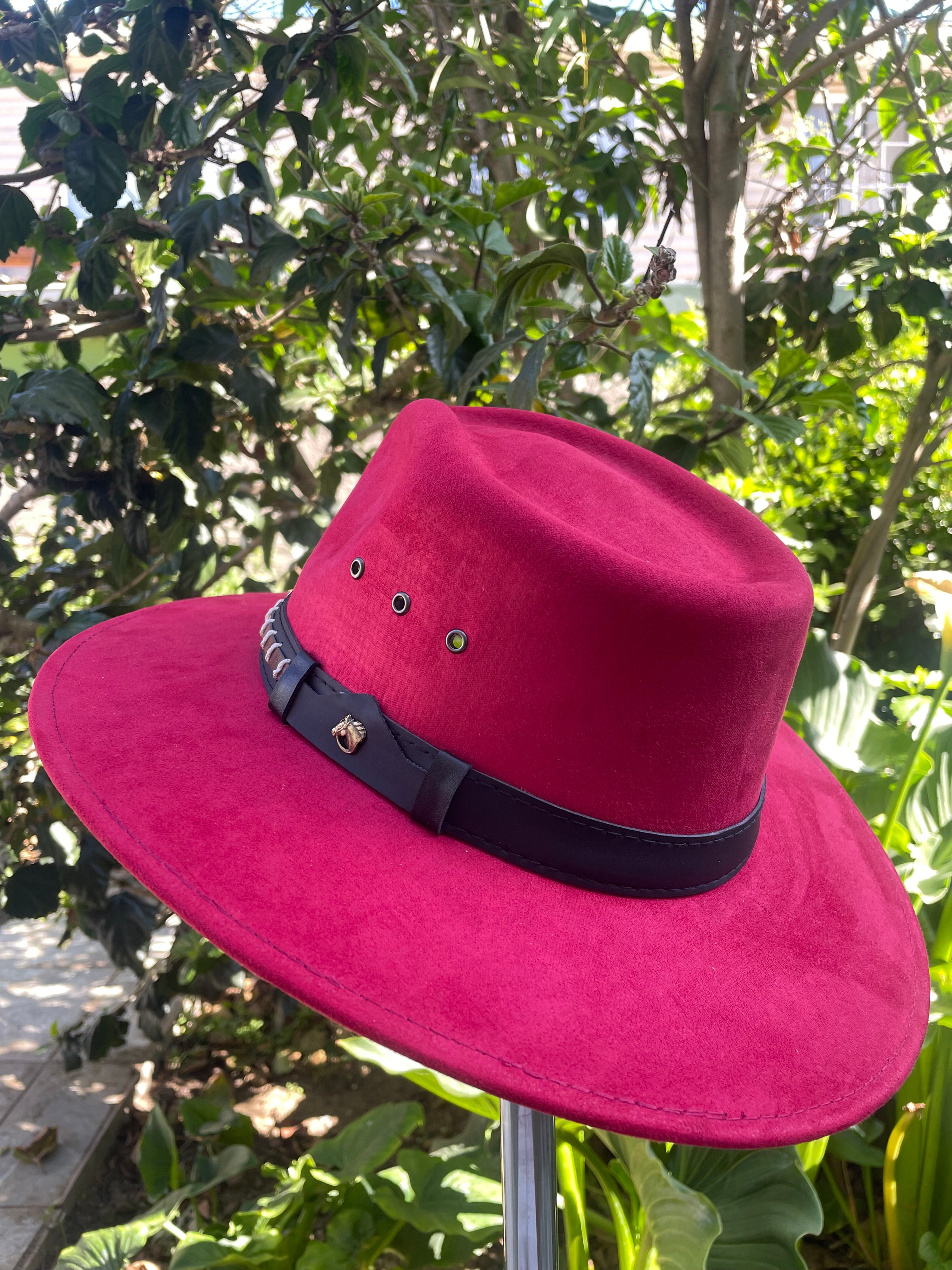 SOMBRERO AUSTRALIANO ROJO CARMESI