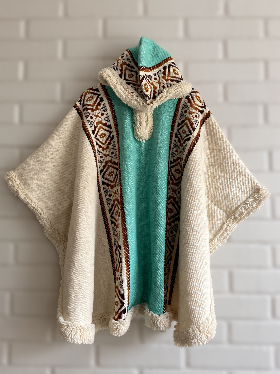 PONCHO LINDEZA “ENCANTO NATURAL”