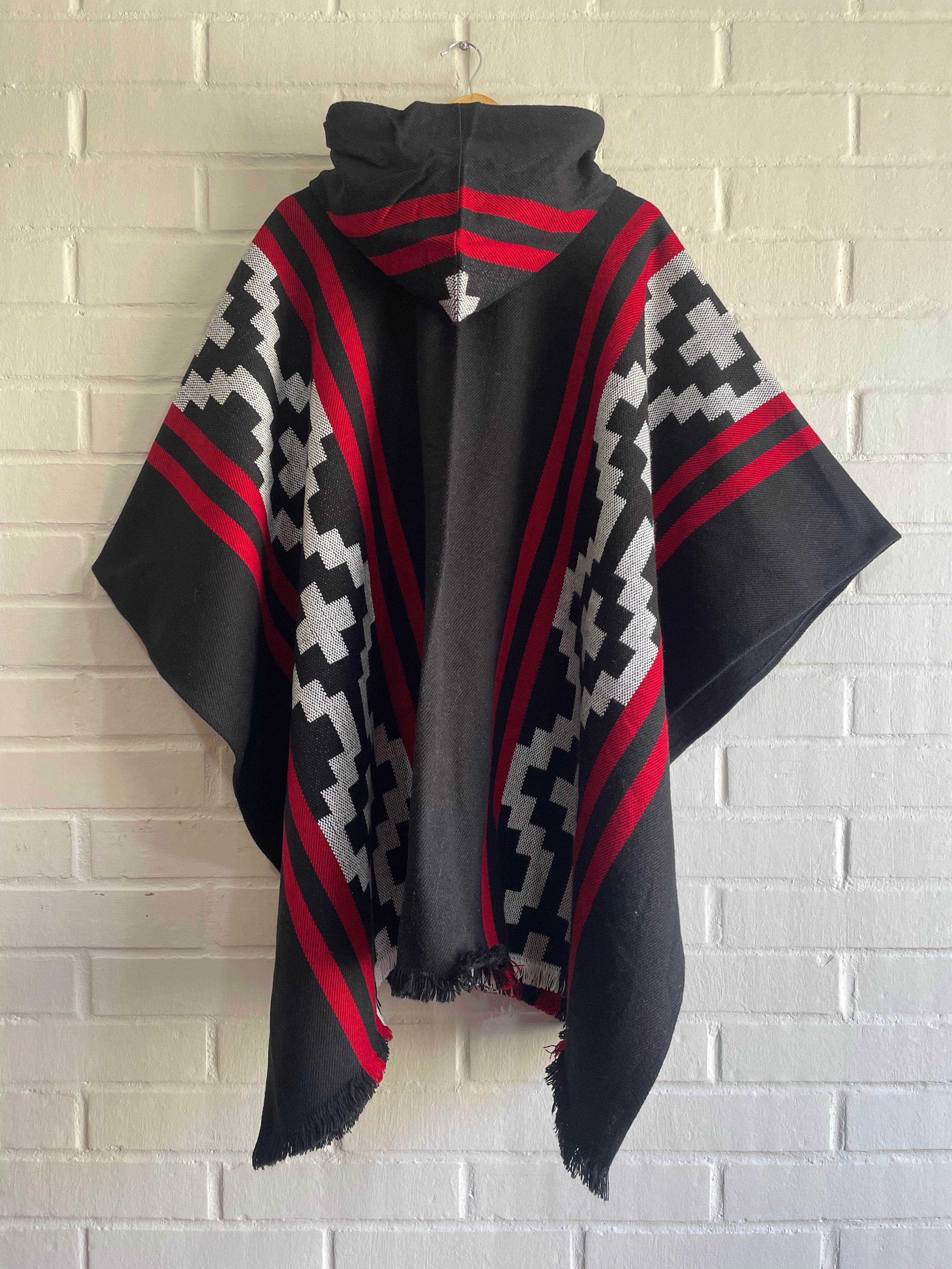 PONCHO ARAUCANO ANTU LAFKEN
