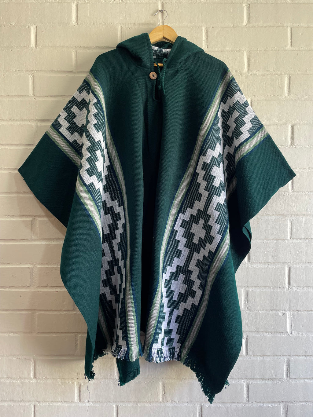 PONCHO ARAUCANO VERDE PEWMA