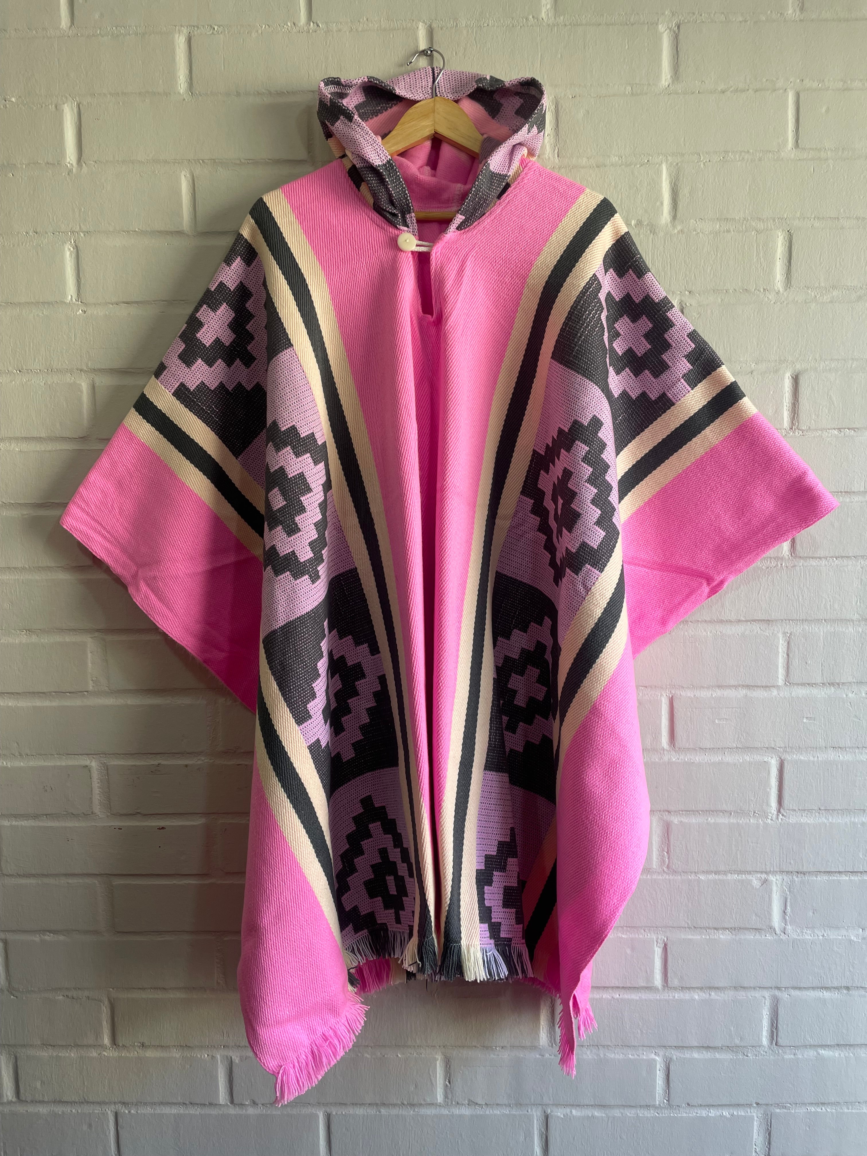 PONCHO ARAUCANO FLOR DEL PEWEN