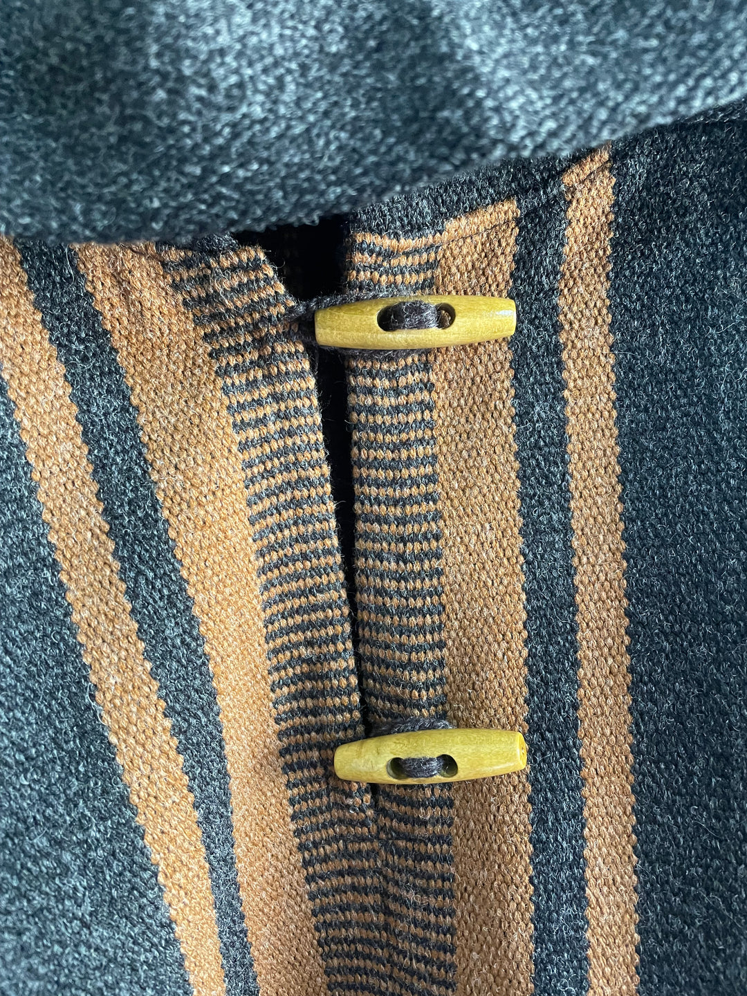 PONCHO DEL VALLE SOBERANO l ALPACA Y LANA PREMIUM