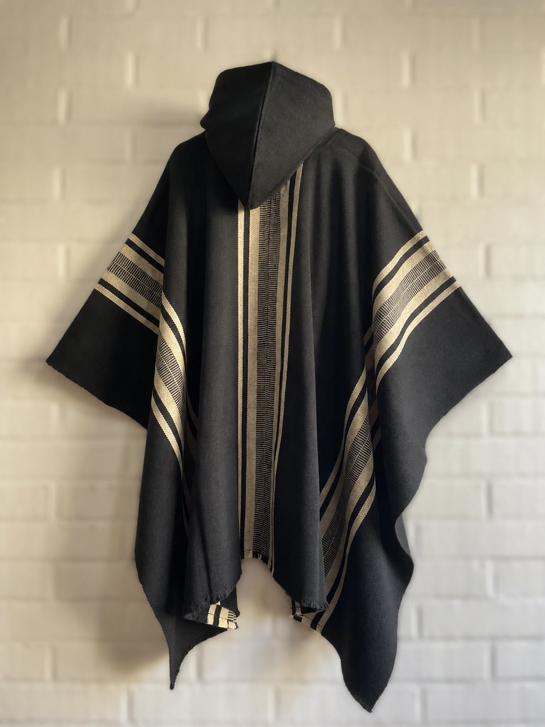 PONCHO DEL VALLE SOBERANO l ALPACA Y LANA PREMIUM