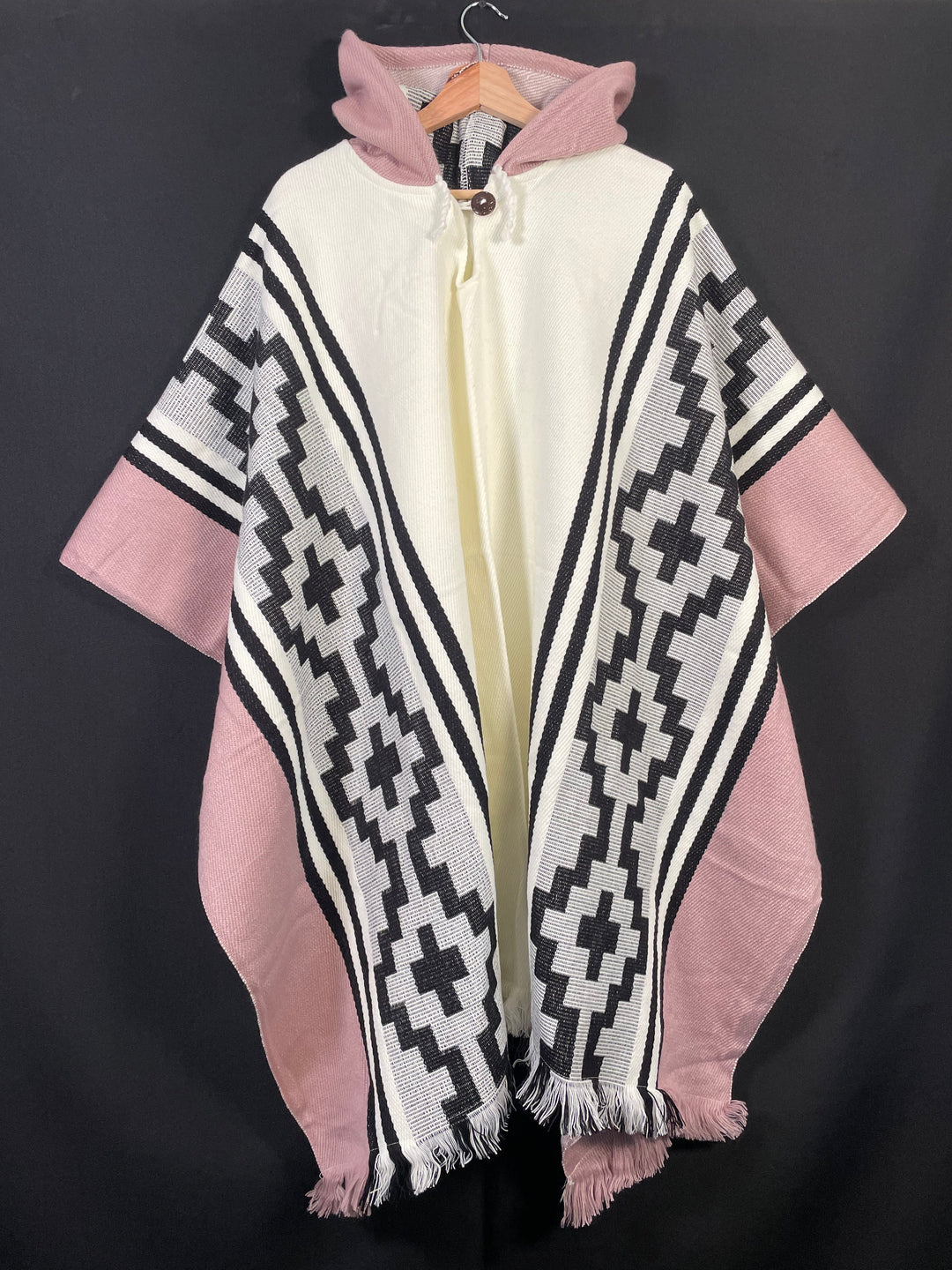 PONCHO ARAUCANO DE ALPACA “ROSA ANDINA”
