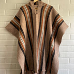 PONCHO DE OVEJA “TRES TIERRAS”