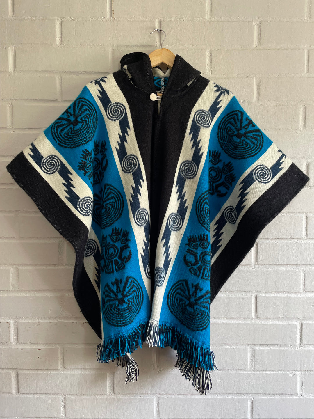 PONCHO MINI CACIQUE TALLA 12