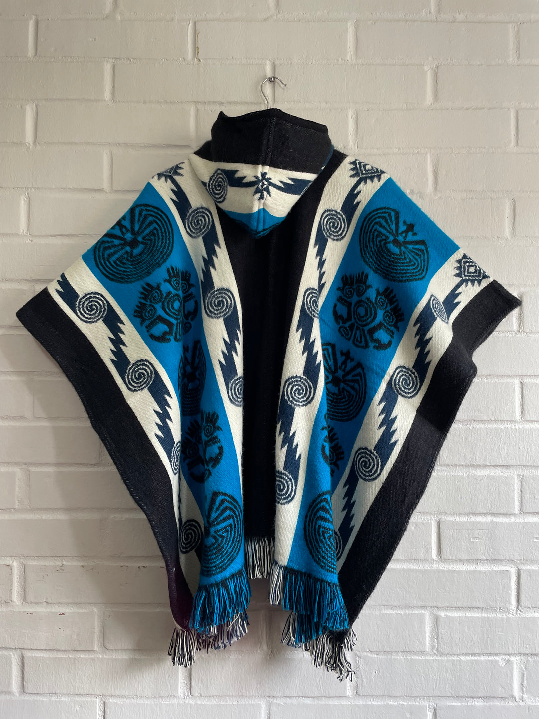 PONCHO MINI CACIQUE TALLA 12
