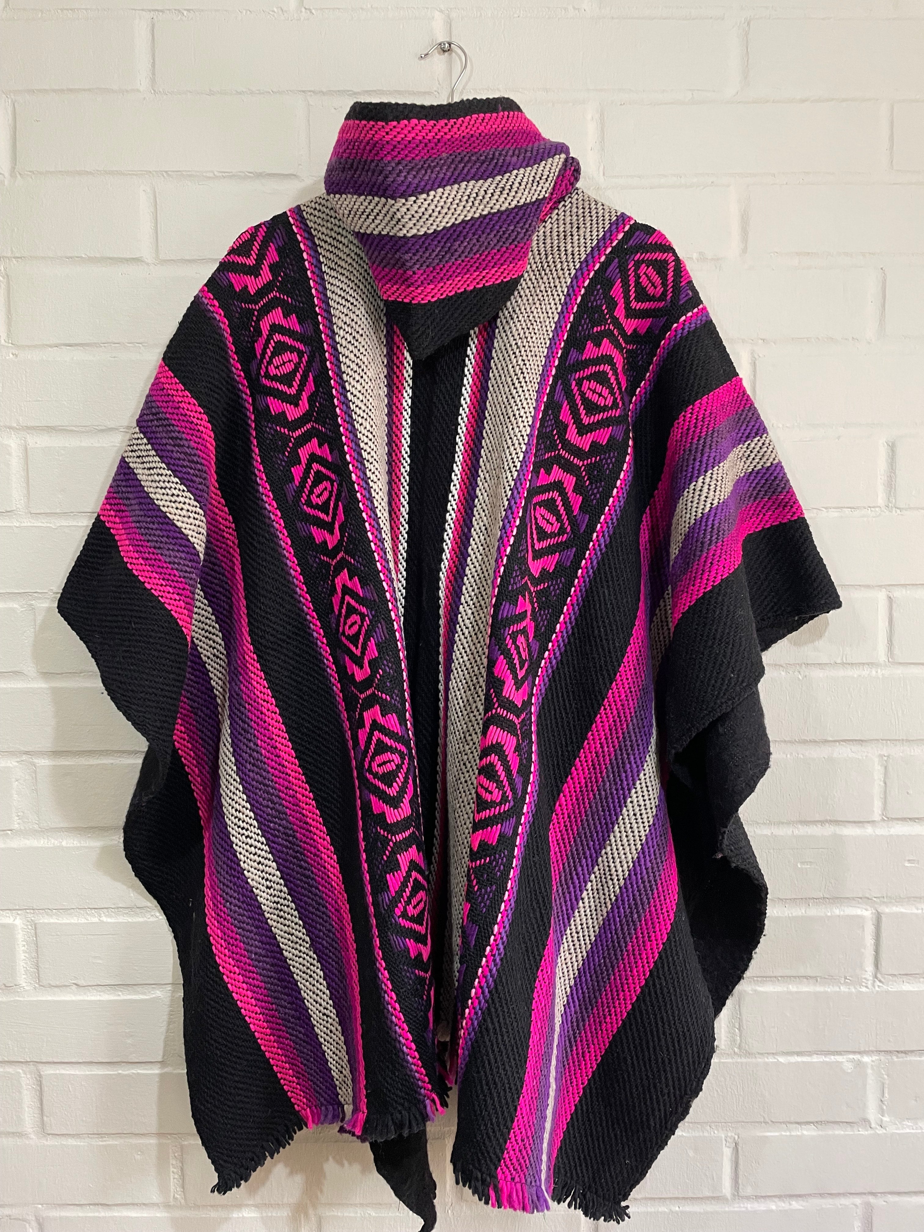 PONCHO DE OVEJA FUCSIA ANDINO
