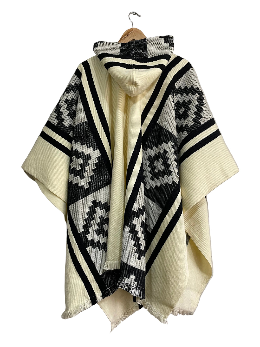PONCHO ARAUCANO DE ALPACA "EBANO"