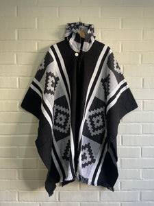 PONCHO ARAUCANO NOCHE ANDINA