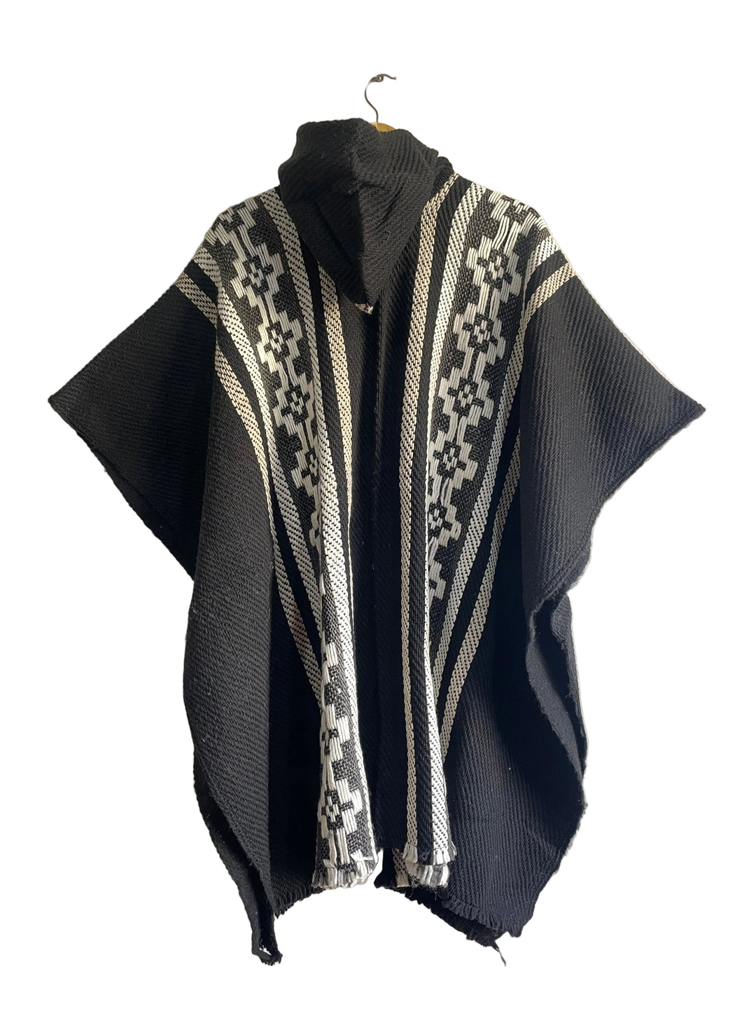 PONCHO DE OVEJA INTI NEGRO