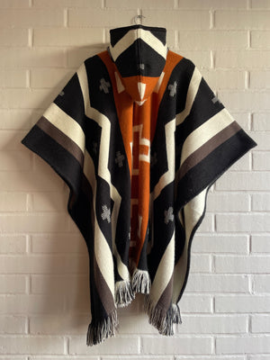 PONCHO CACIQUE TIERRA SAGRADA