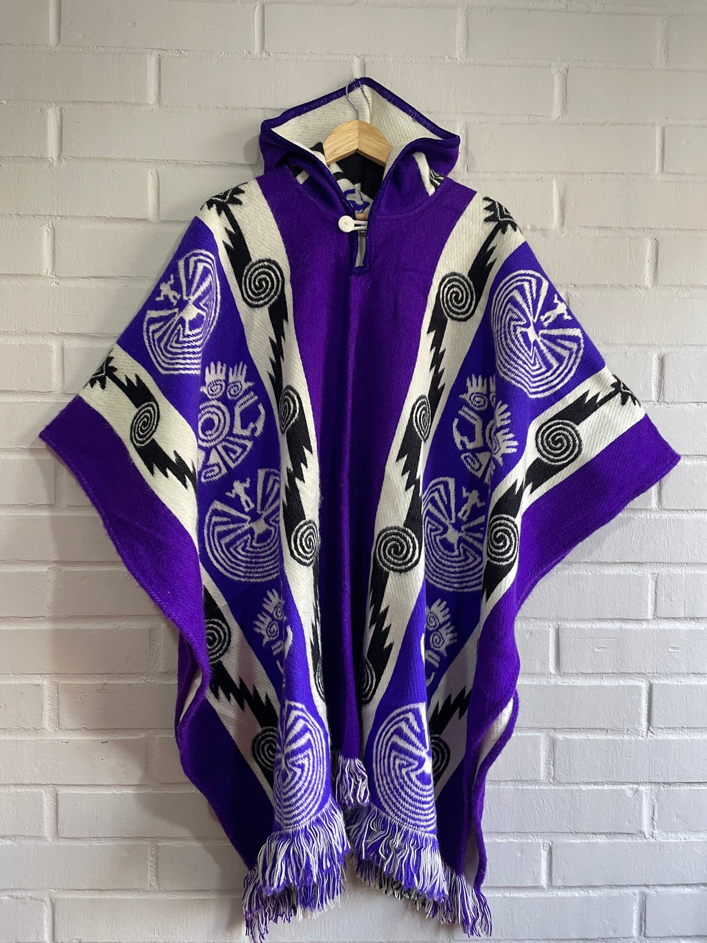 PONCHO CACIQUE AURORA REAL