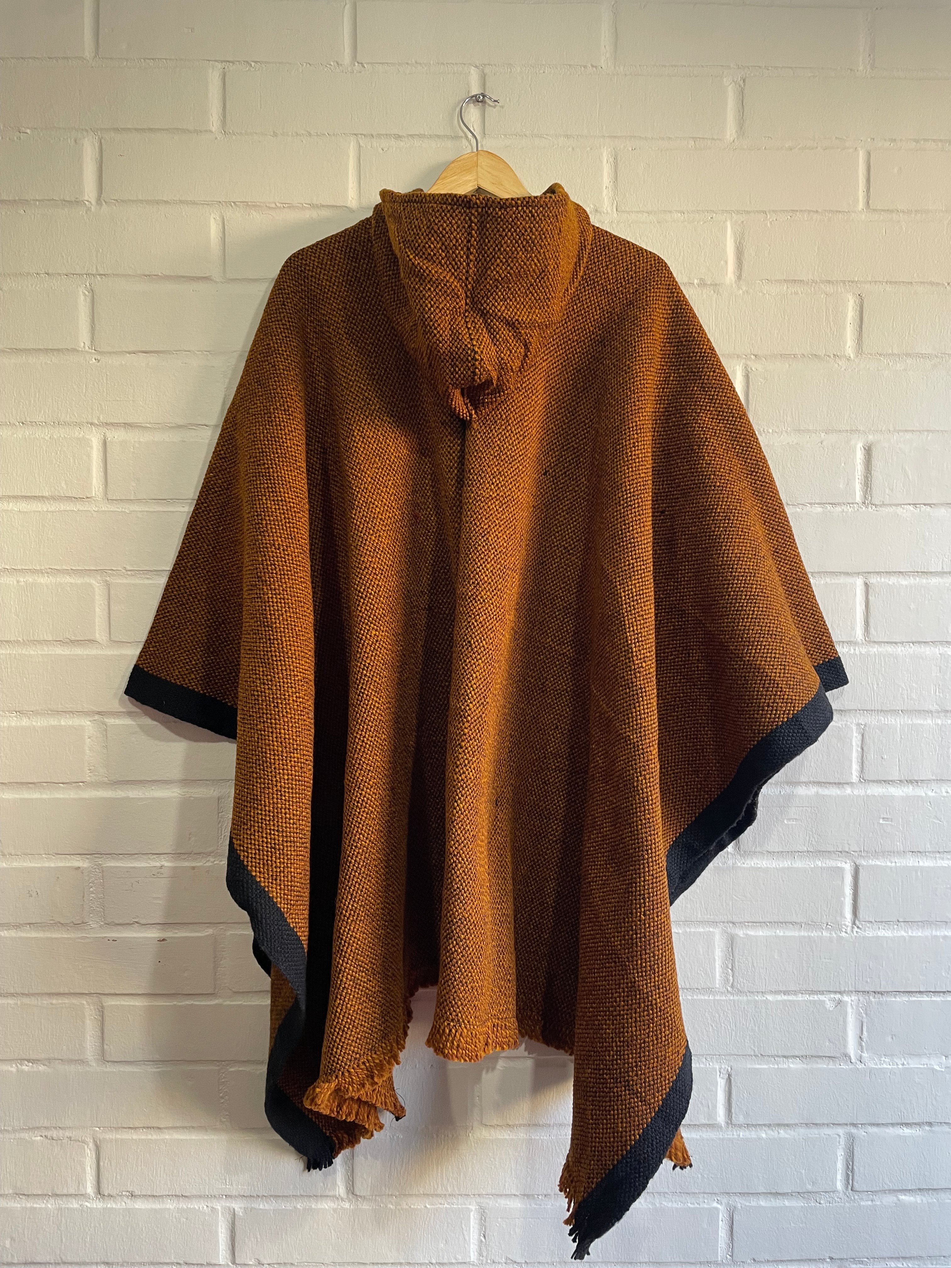 PONCHO DE HUASO "AROMOS DEL SUR"