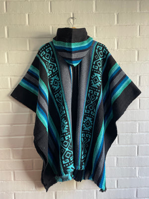 PONCHO DE OVEJA MANTO DEL BIO BIO