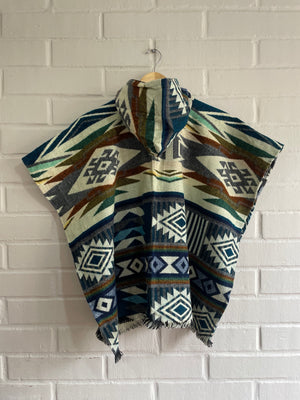 PONCHO TALLA 4-6