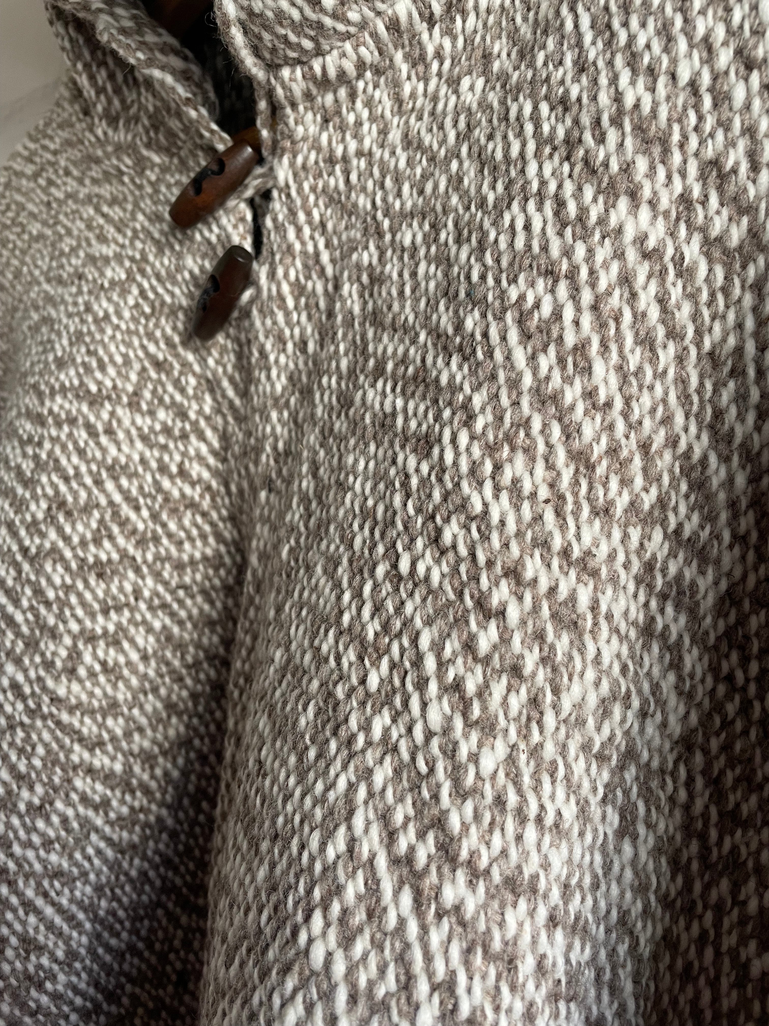 PONCHO TORCIDO CLARO