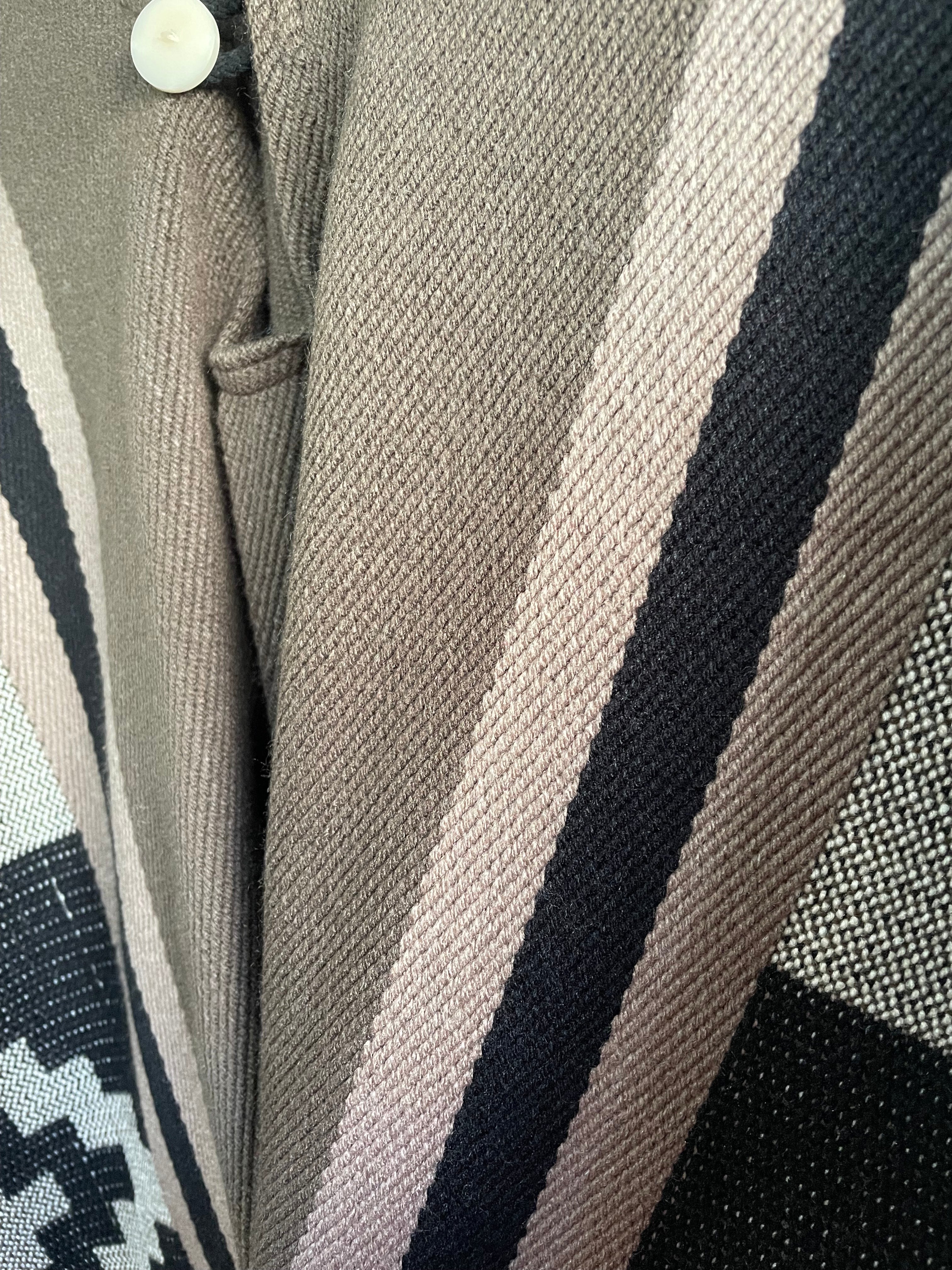 PONCHO ARAUCANO MADRE TIERRA