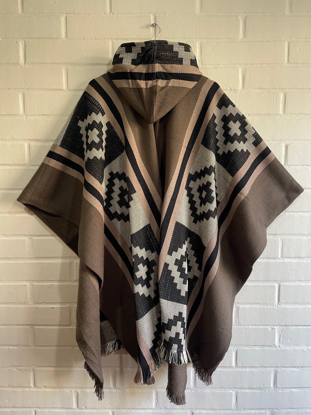 PONCHO ARAUCANO MADRE TIERRA