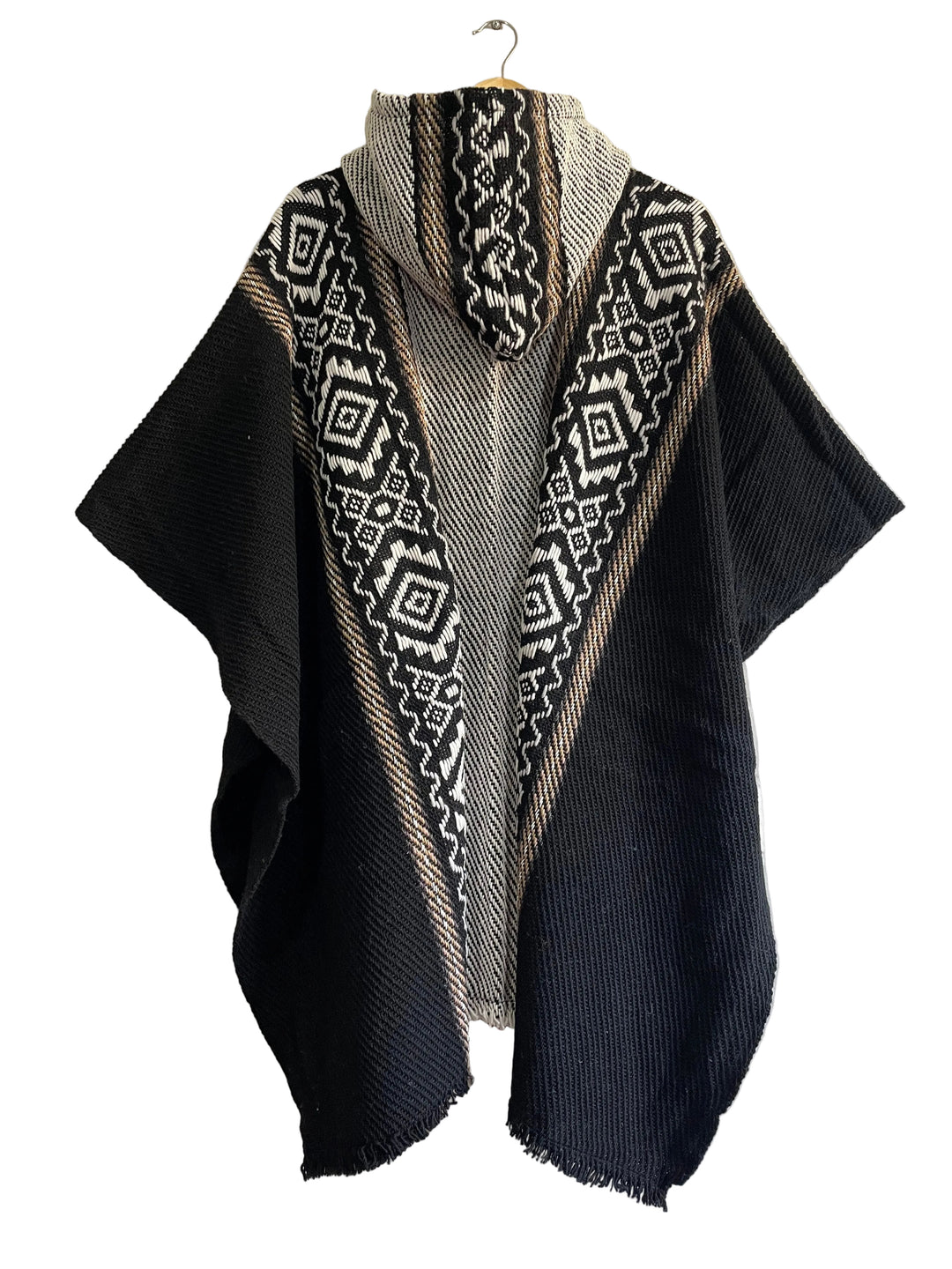 PONCHO DE OVEJA INTI