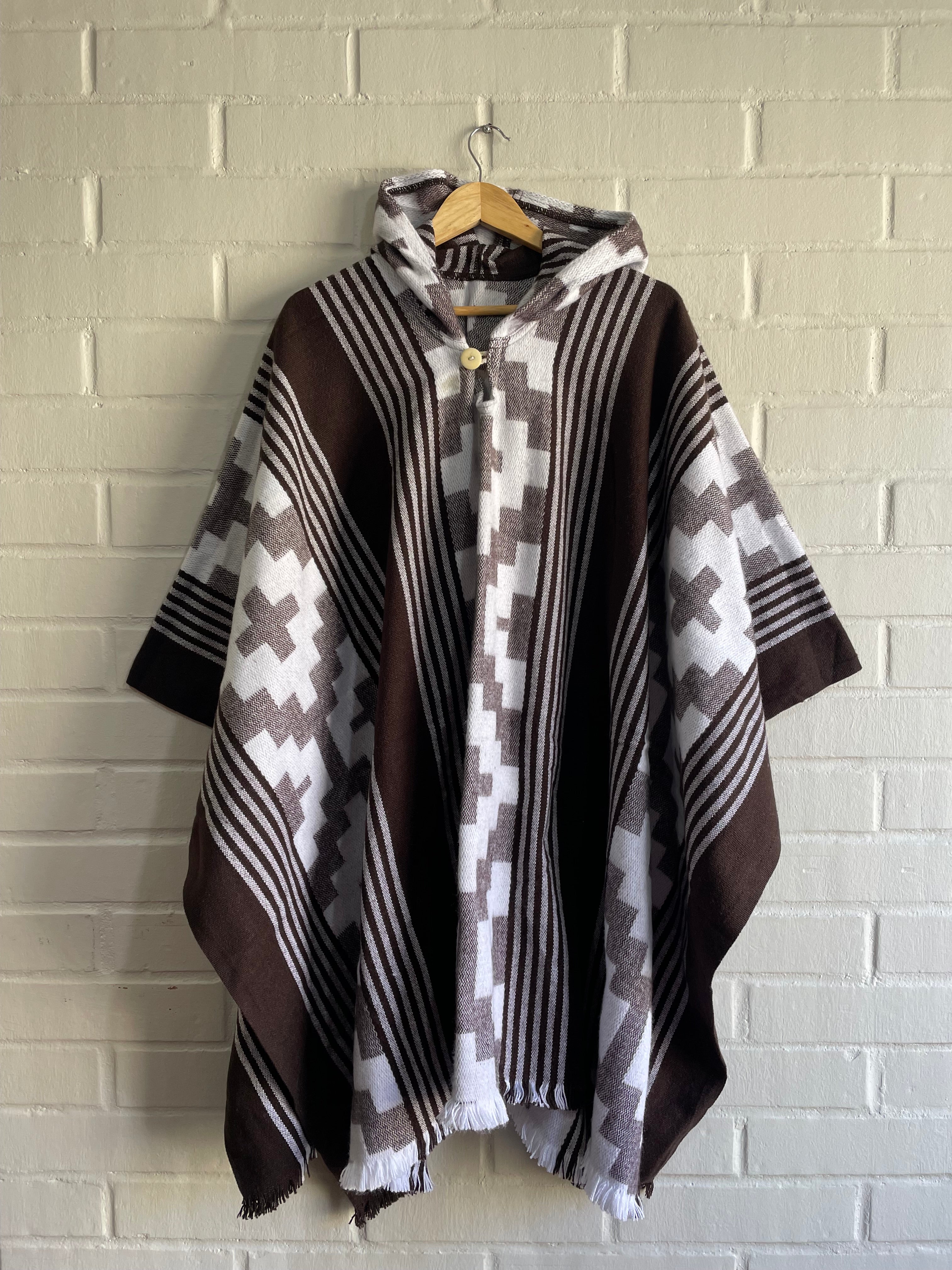 PONCHO DE ALPACA PEÑI