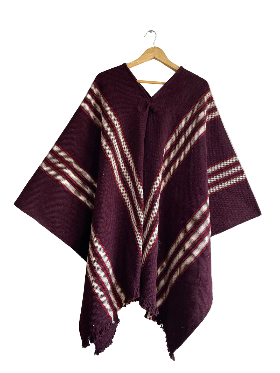 PONCHO DE OVEJA CLASICO SIN CAPUCHA
