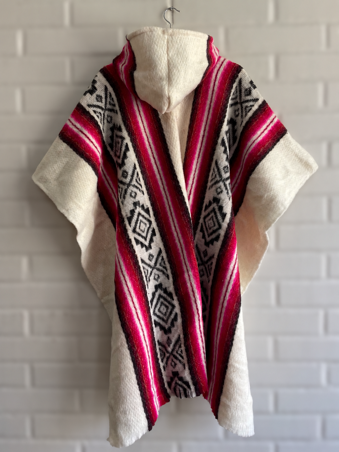 Poncho de lana “petunia”
